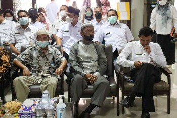 Halal Bi Halal dan Silaturahmi Keluarga Besar Dinas Peternakan dan Kesehatan Hewan Kalimantan Timur Tahun 1443 Hijriah